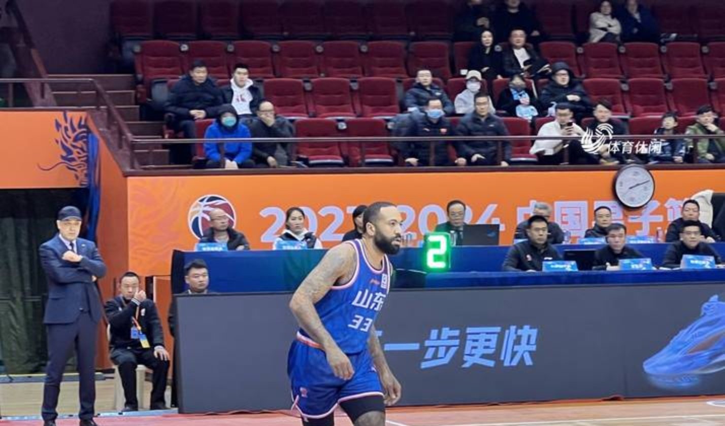 转折点！罗马火线驰援，CBA常规赛今夜攻防权衡，令人意外，控场能力成焦点的简单介绍