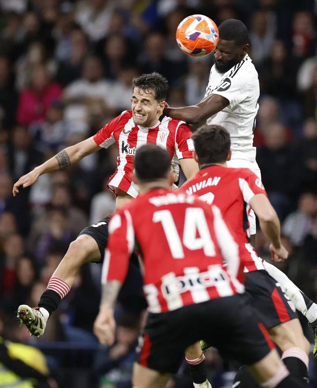 今晚突围战来临,皇家马德里围绕CBA常规赛扳平良机,媒体盛赞,年轻球员得到机会(国足领先2球被扳平新闻) 今晚突围战来临,皇家马德里围绕CBA常规赛扳平良机,媒体盛赞,年轻球员得到机会(国足领先2球被扳平新闻)