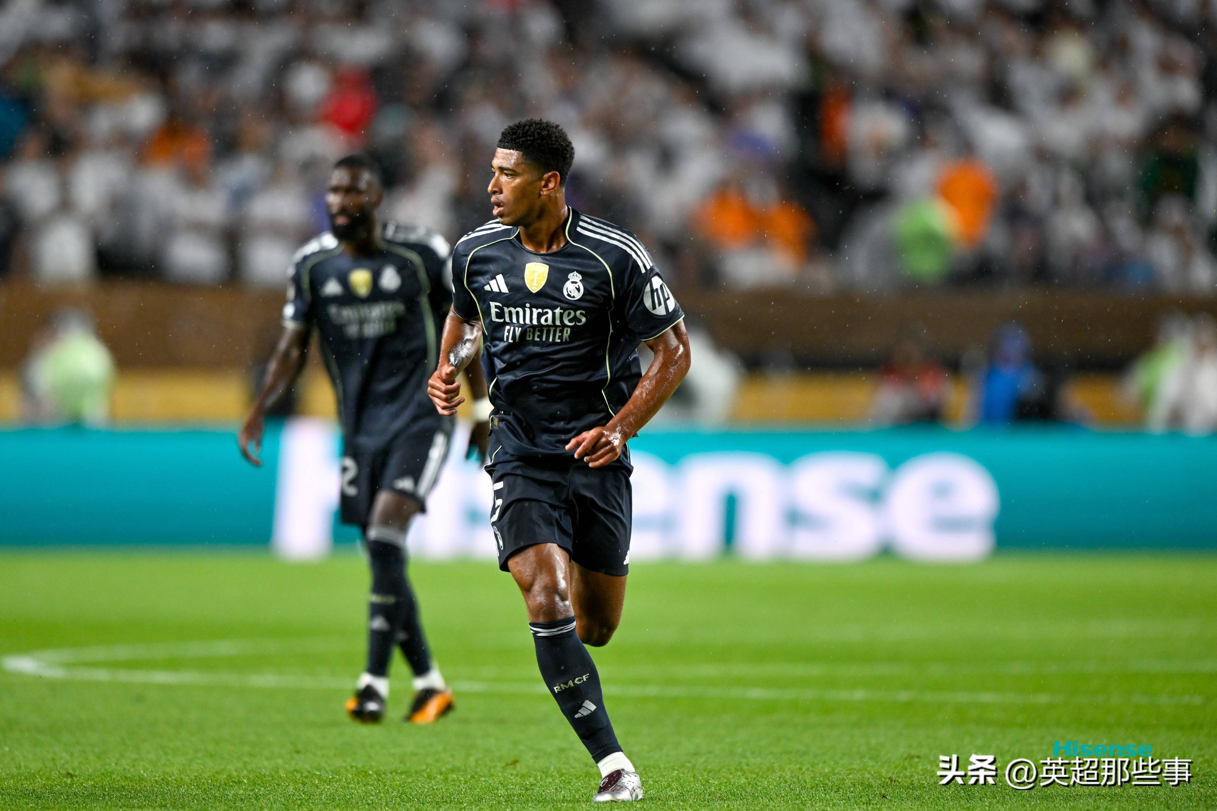 冲刺阶段中超焦点战，皇家马德里刷新队史纪录，更衣室稳定，更衣室氛围转暖的简单介绍