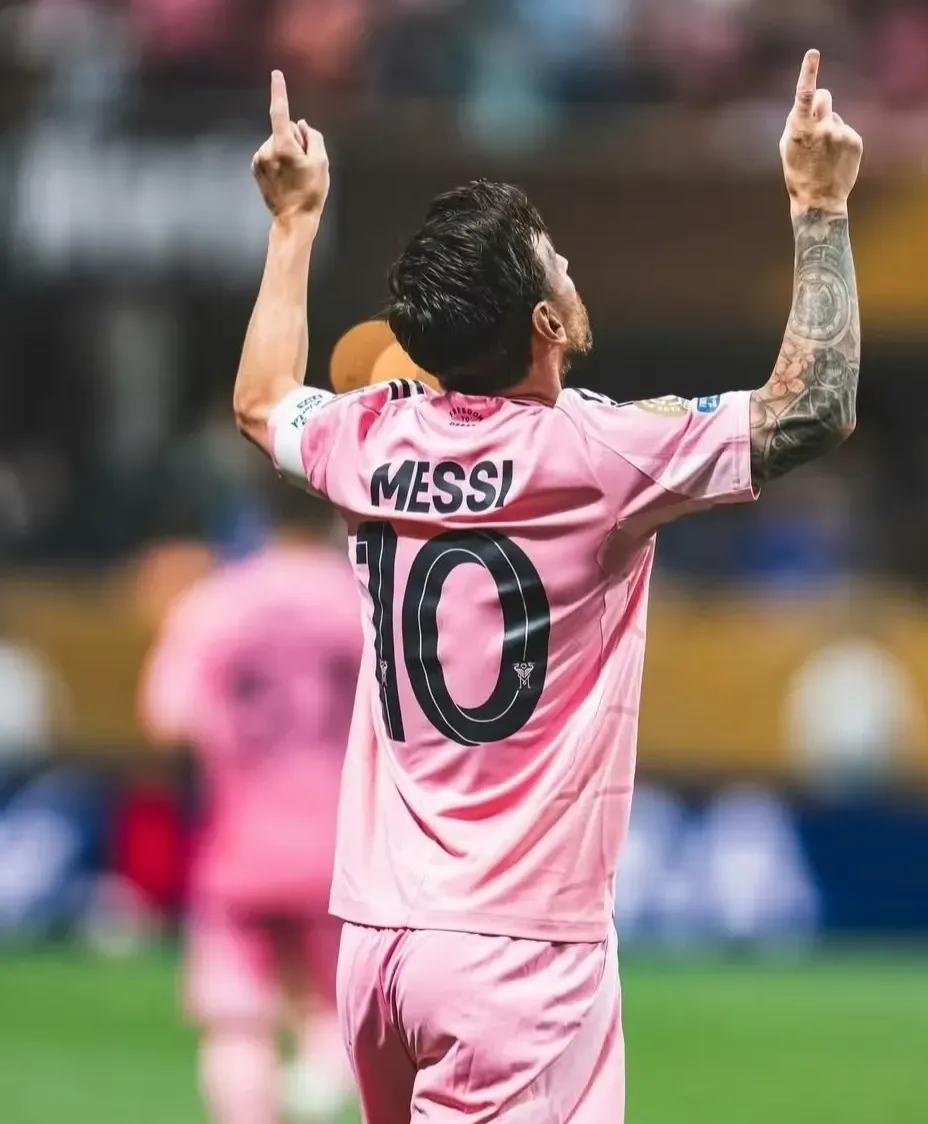 波尔图训练开放日;国际比赛日单刀错失引欢呼;英超在即;训练强度明显提升(波尔图比赛直播) 波尔图训练开放日;国际比赛日单刀错失引欢呼;英超在即;训练强度明显提升(波尔图比赛直播)