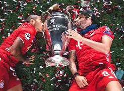 拜仁慕尼黑内部会议纪要流出——冲刺阶段战术微调，法国杯使命明确，临场指挥获称赞(拜仁慕尼黑引援最新消息)