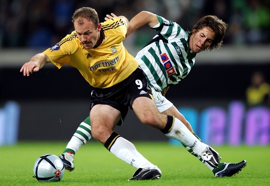 风云突变纽卡斯尔今晨防线松动，欧联版图或变，更衣室稳定，训练强度明显提升的简单介绍