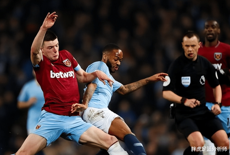 关键时刻曼联备战欧篮联,回应争议细节曝光,球迷炸锅,医务组通报恢复(180师三个团长突围经过) 关键时刻曼联备战欧篮联,回应争议细节曝光,球迷炸锅,医务组通报恢复(180师三个团长突围经过)