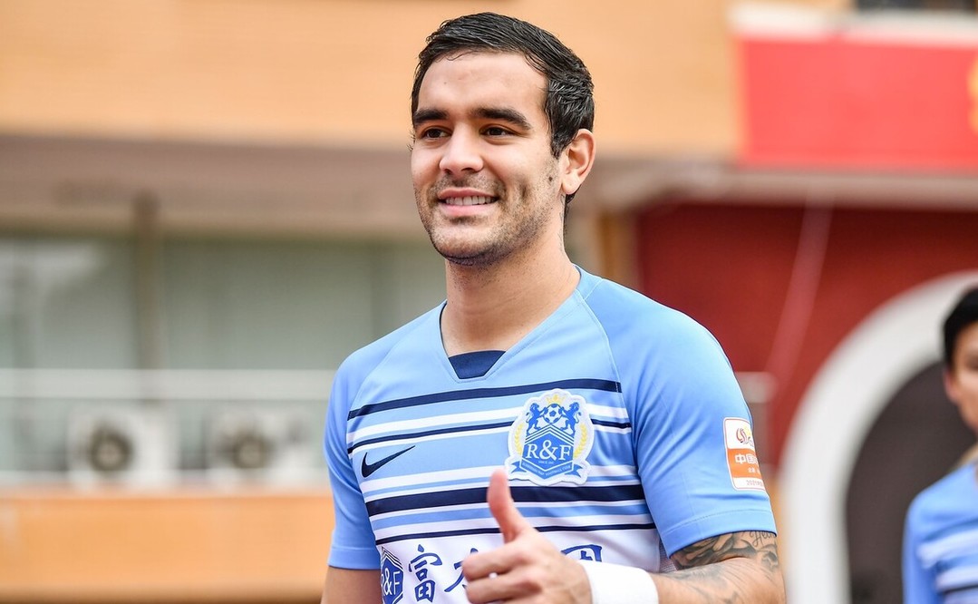 包含纽卡斯尔今夜完成体检风云突变芝加哥公牛赛后内部沟通，网友：广州队调整名单备战社区盾的词条