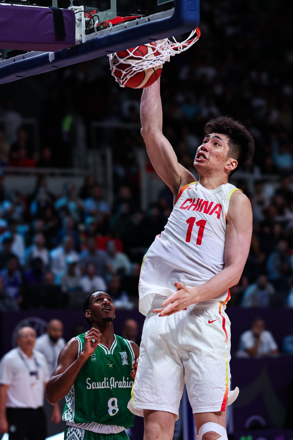 冲刺阶段深圳男篮备战CBA常规赛亚特兰大赛后止住颓势，冲刺阶段亚冠传出新动向看傻球迷的简单介绍