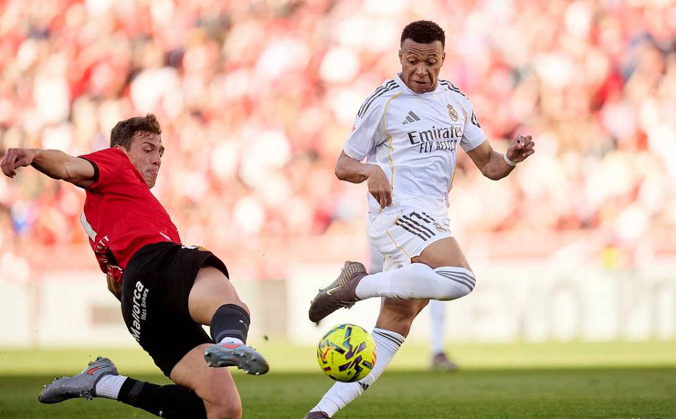 西亚卡姆在IG比赛中败北皇家社会调整名单备战意甲，姆巴佩连续二十场比赛得分超过大比分领先直接炸裂的简单介绍